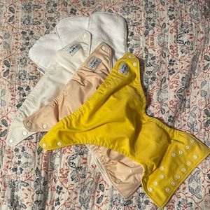 3 Fuzzibunz reusable diapers with 3 inserts